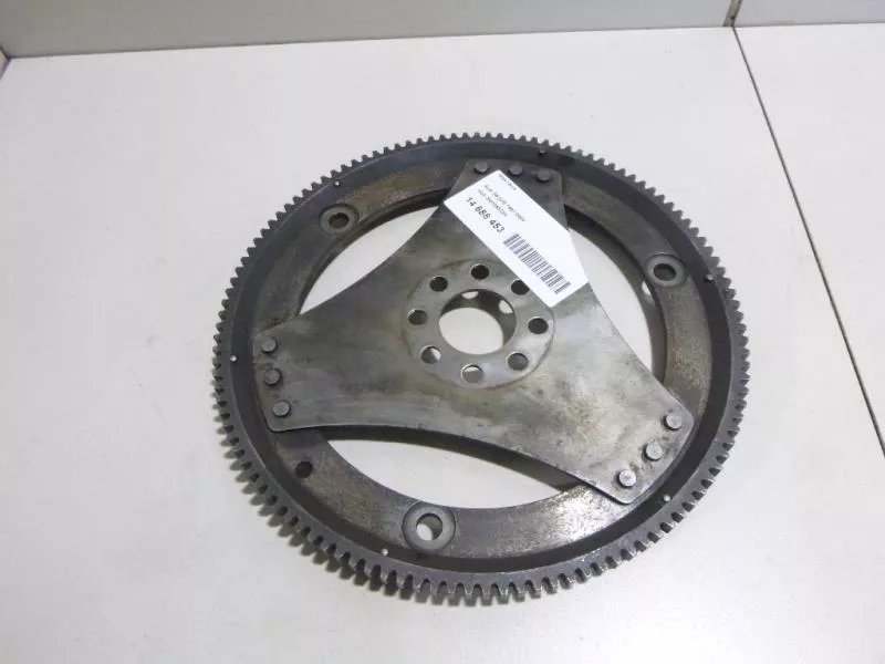 Маховик двигателя BS265553