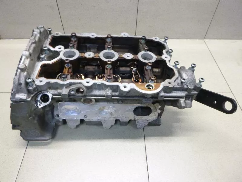 ГБЦ (головка блока цилиндров) ST296052 ГБЦ (головка блока цилиндров) ST296052