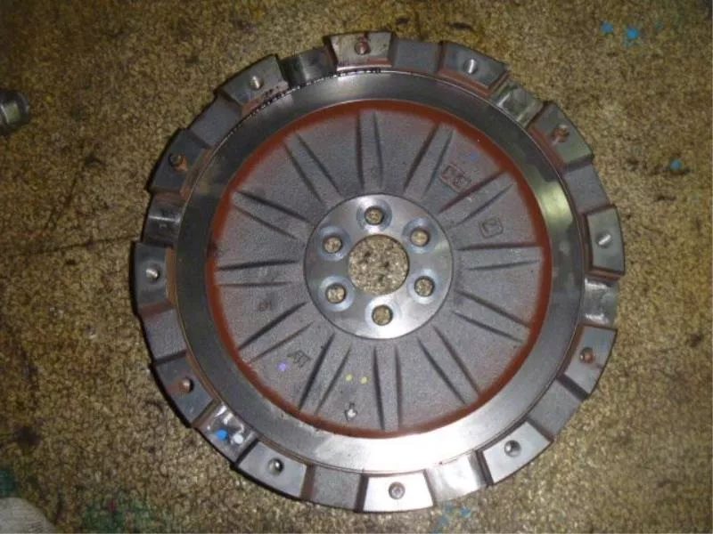 Маховик двигателя BS265747 Маховик двигателя BS265747