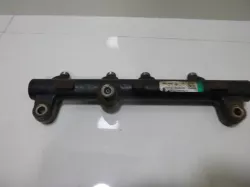 Топливная рампа б/у BS254770