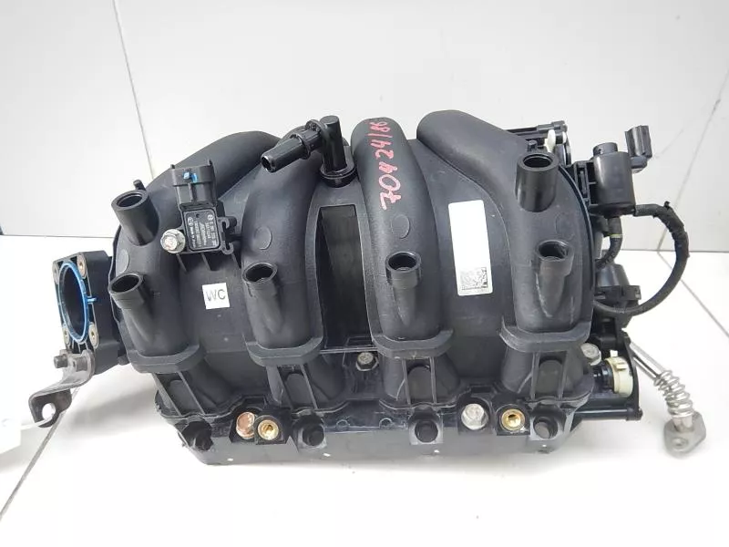 Впускной коллектор ST302628 Впускной коллектор ST302628