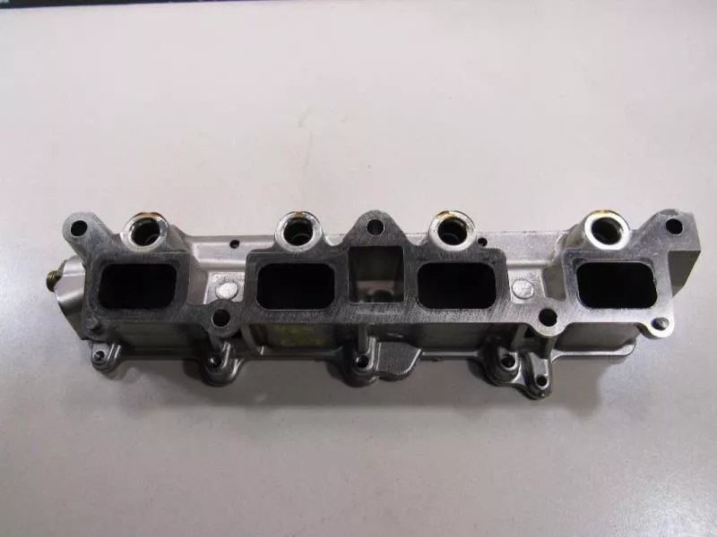 Впускной коллектор ST299293 Впускной коллектор ST299293