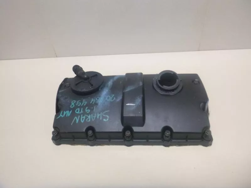 Клапанная крышка ГБЦ BS70263