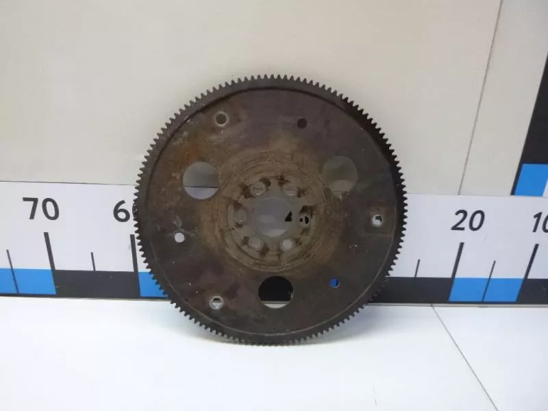 Маховик двигателя BS263431