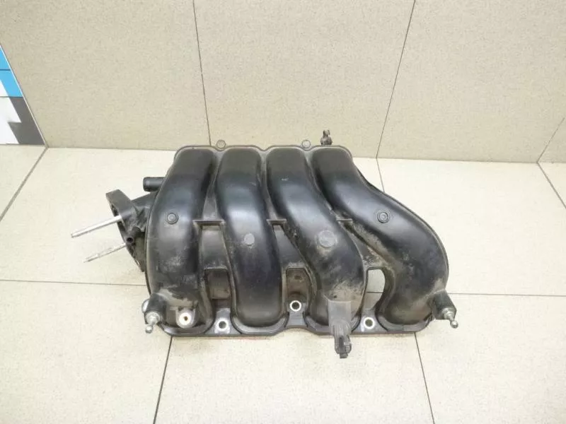 Впускной коллектор ST302322 Впускной коллектор ST302322