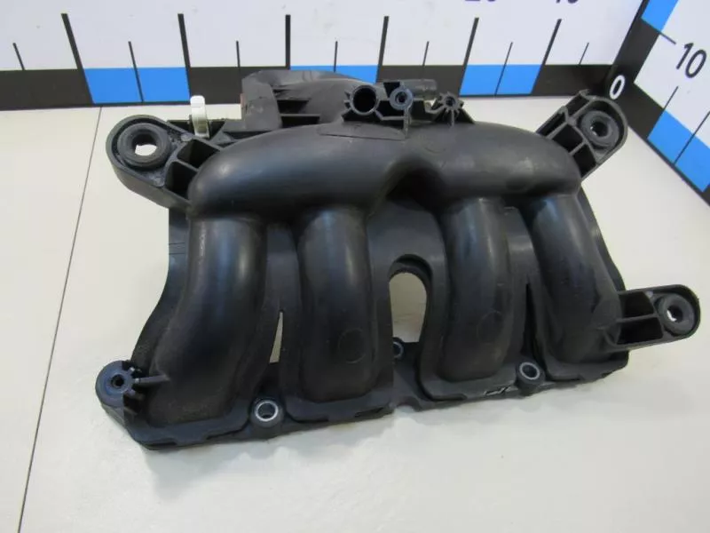 Впускной коллектор ST302505 Впускной коллектор ST302505