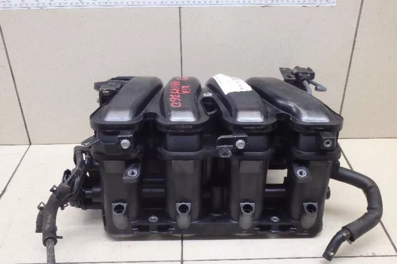 Впускной коллектор ST303250 Впускной коллектор ST303250