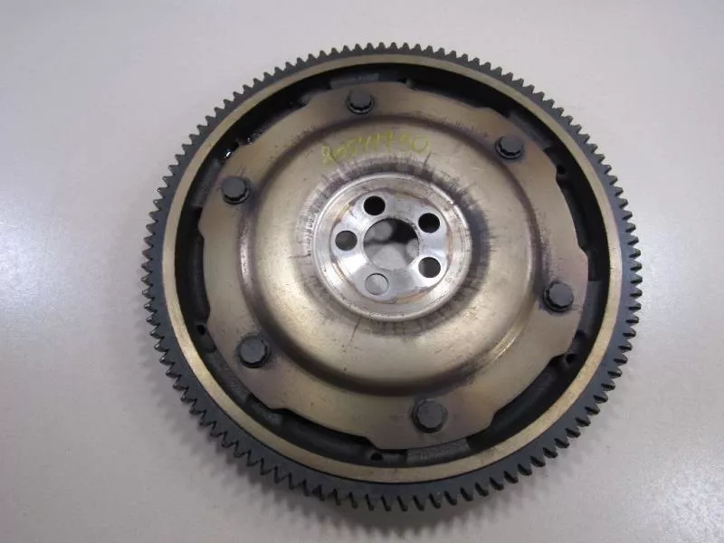 Маховик двигателя BS266826