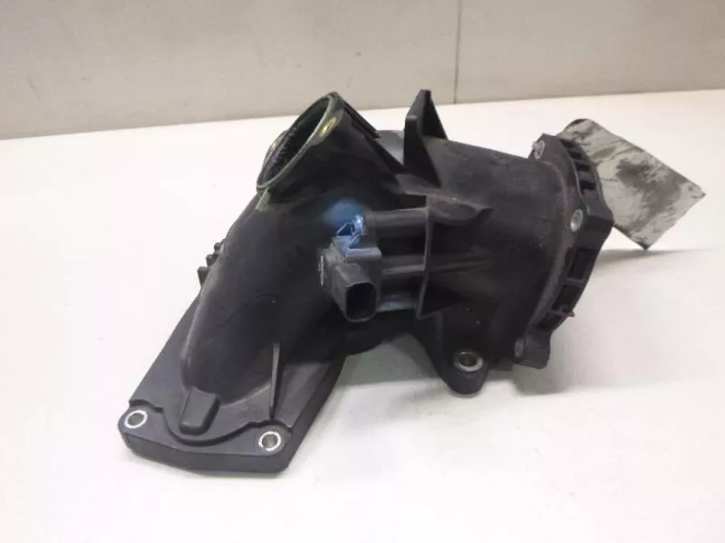 Впускной коллектор ST299732 Впускной коллектор ST299732