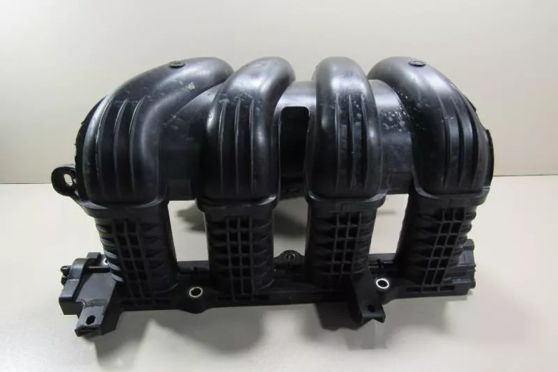 Впускной коллектор ST303047