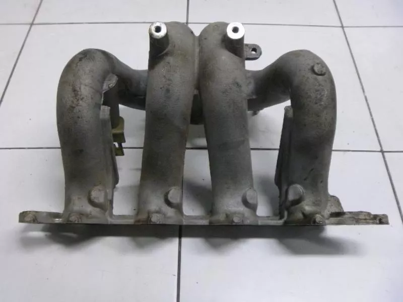 Впускной коллектор ST300088