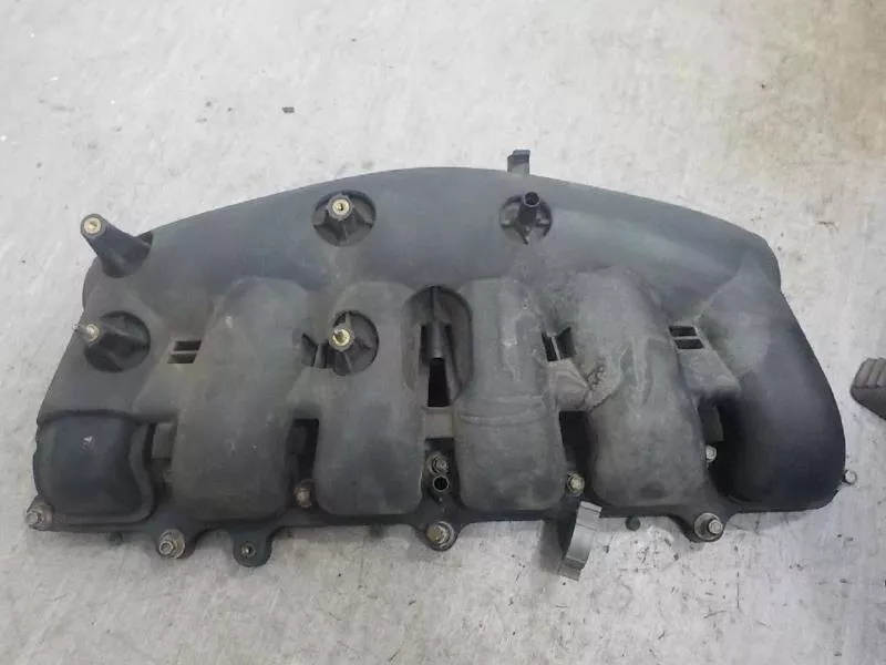 Впускной коллектор ST299340