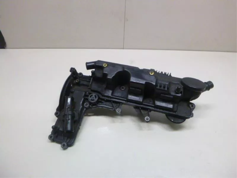 Клапанная крышка ГБЦ BS70157