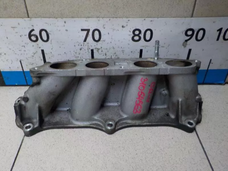 Впускной коллектор ST298602 Впускной коллектор ST298602