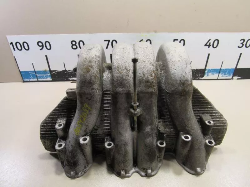 Впускной коллектор ST299567