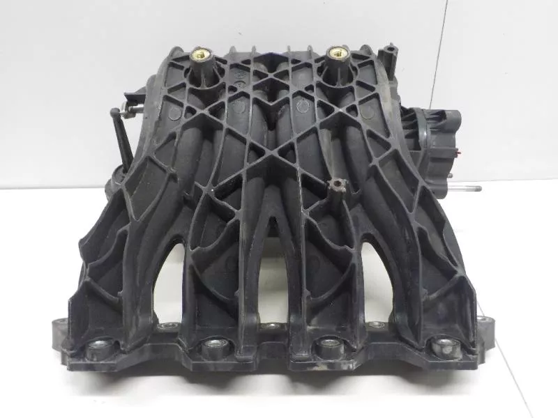 Впускной коллектор ST301576 Впускной коллектор ST301576