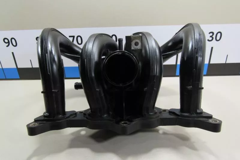 Впускной коллектор ST302241