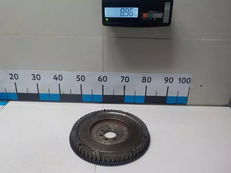 Маховик двигателя BS265216