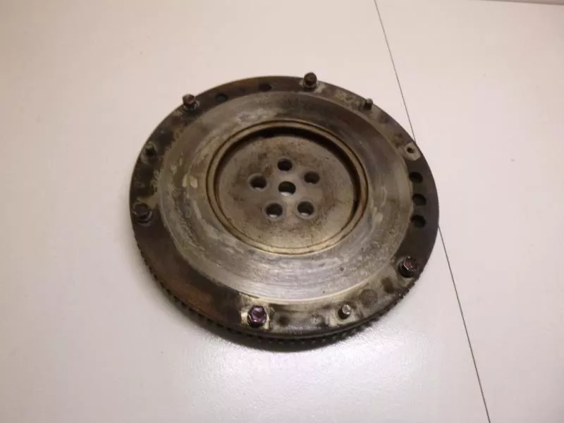 Маховик двигателя BS264319