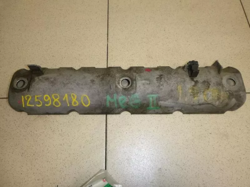 Клапанная крышка ГБЦ BS68403