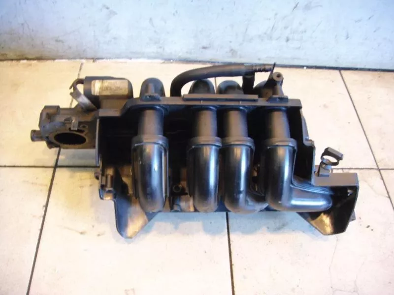 Впускной коллектор ST301967