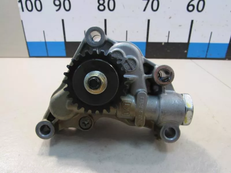 Масляный насос BS251828 Масляный насос BS251828