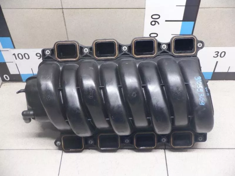 Впускной коллектор ST301923 Впускной коллектор ST301923