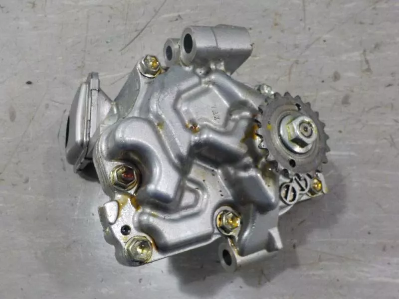 Масляный насос BS252317