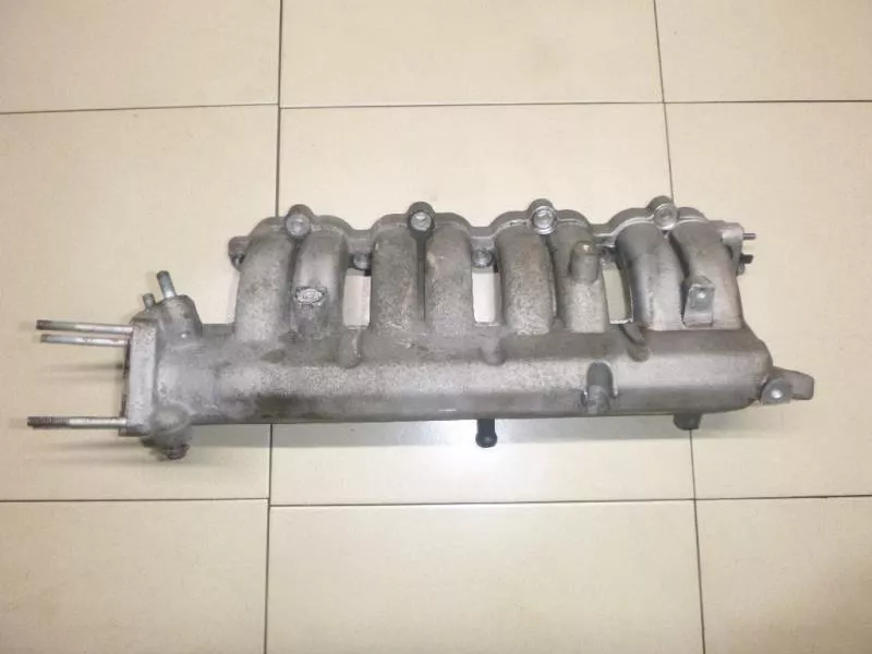 Впускной коллектор ST301245