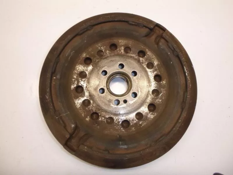 Маховик двигателя BS267518