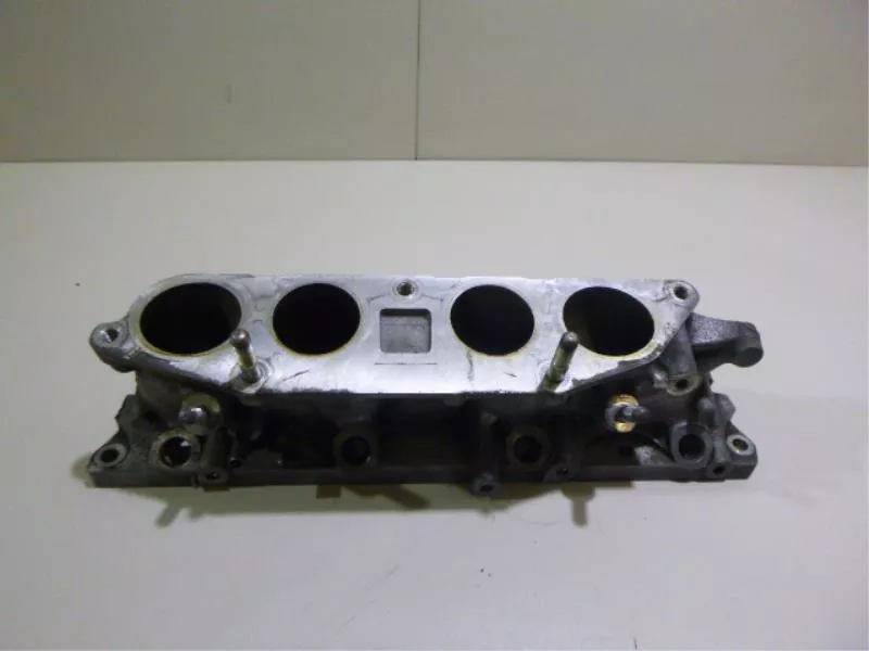 Впускной коллектор ST300012