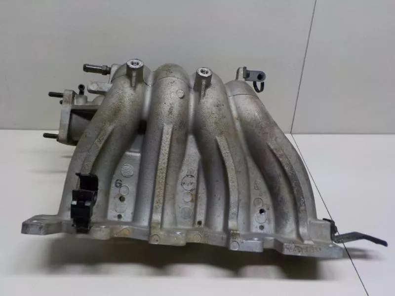 Впускной коллектор ST300884