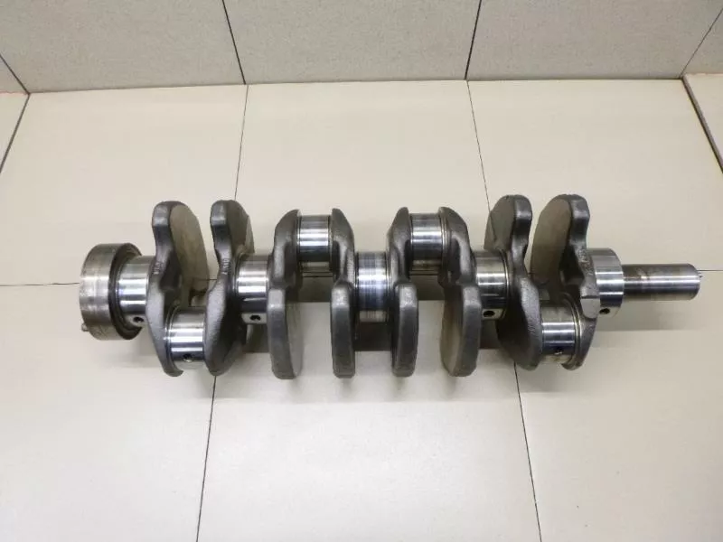 Коленвал BS250999 Коленвал BS250999