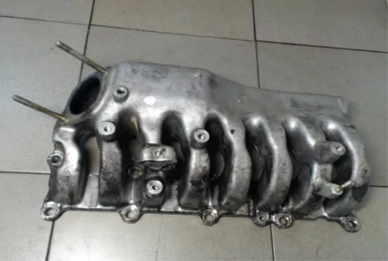 Впускной коллектор ST298521