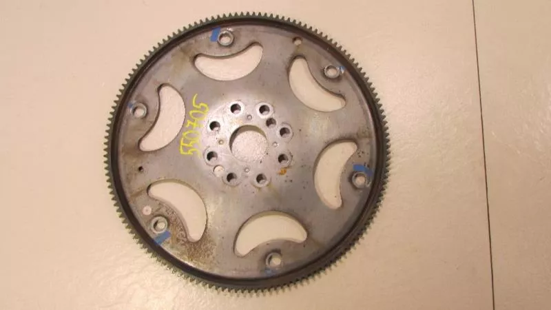 Маховик двигателя BS265837