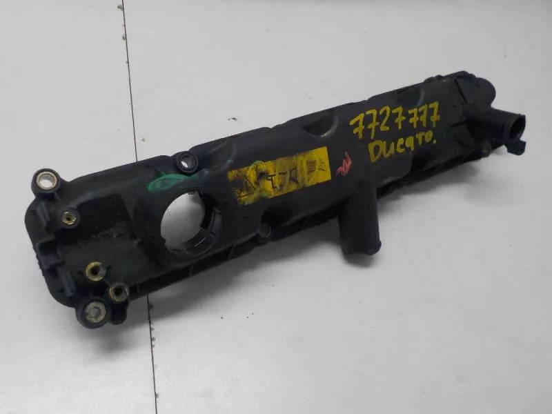 Клапанная крышка ГБЦ BS68557