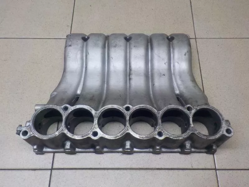 Впускной коллектор ST302553