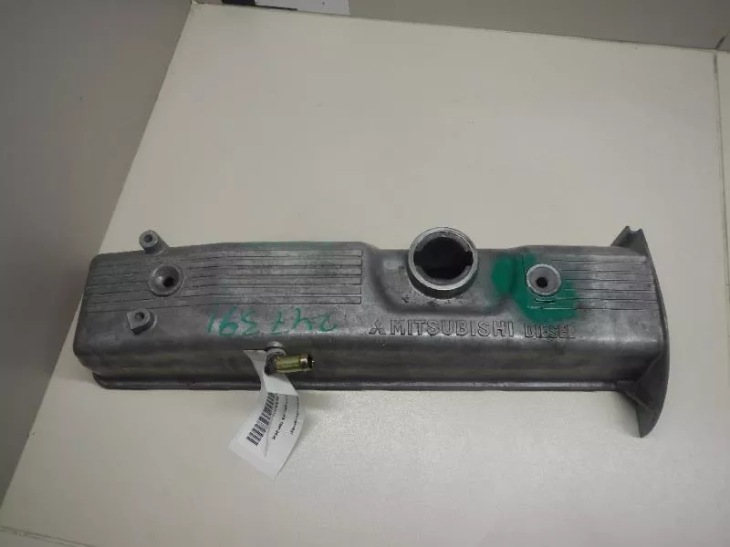 Клапанная крышка ГБЦ BS70528 Клапанная крышка ГБЦ BS70528