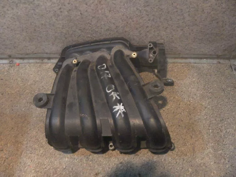 Впускной коллектор ST300027