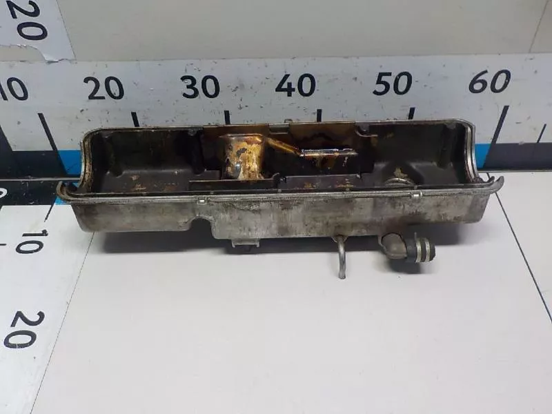 Клапанная крышка ГБЦ BS69469 Клапанная крышка ГБЦ BS69469