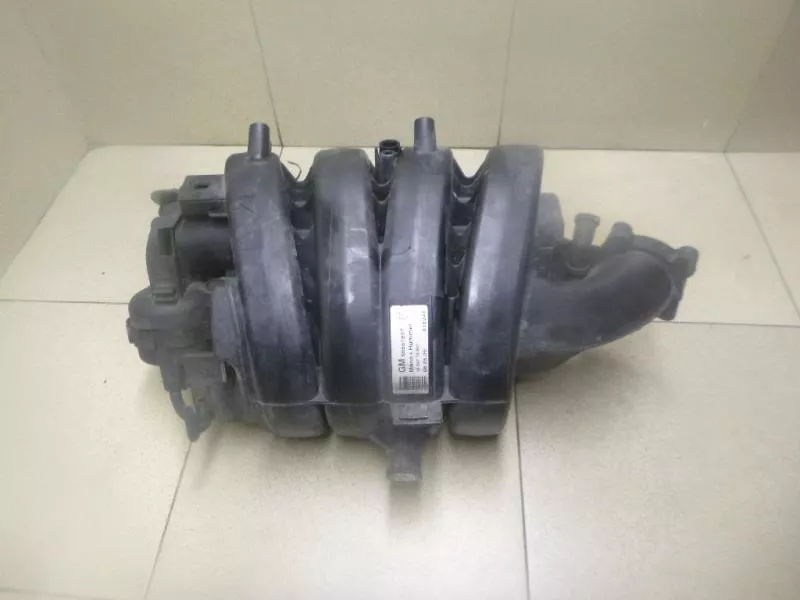 Впускной коллектор ST300864