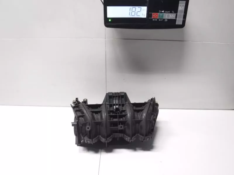 Впускной коллектор ST302442