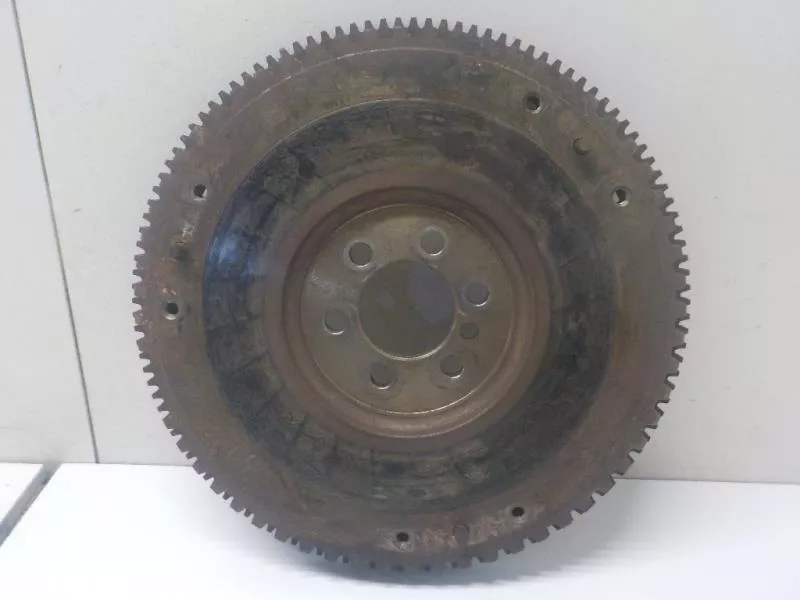 Маховик двигателя BS264618