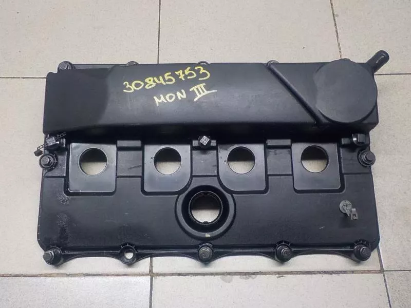 Клапанная крышка ГБЦ BS69692