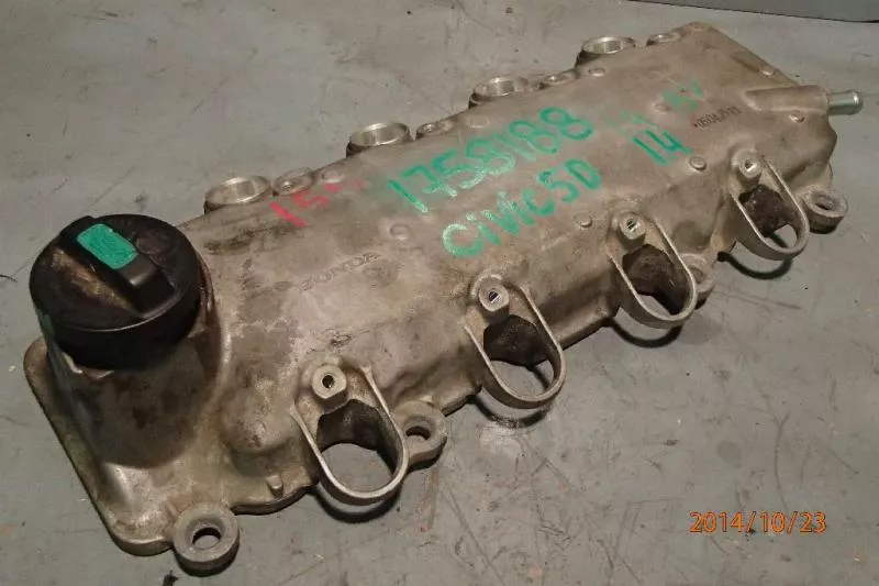 Клапанная крышка ГБЦ BS68307 Клапанная крышка ГБЦ BS68307