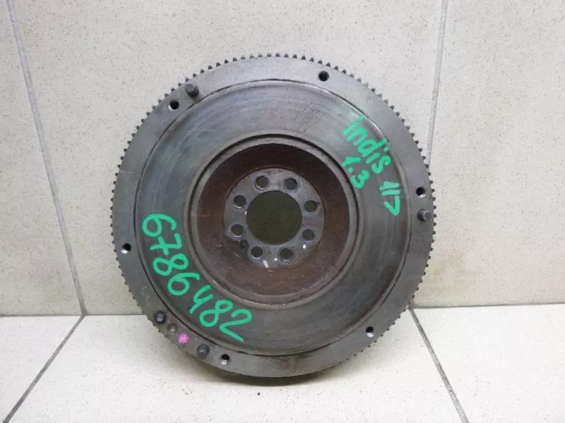 Маховик двигателя BS263848