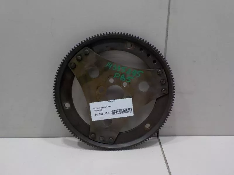 Маховик двигателя BS266158