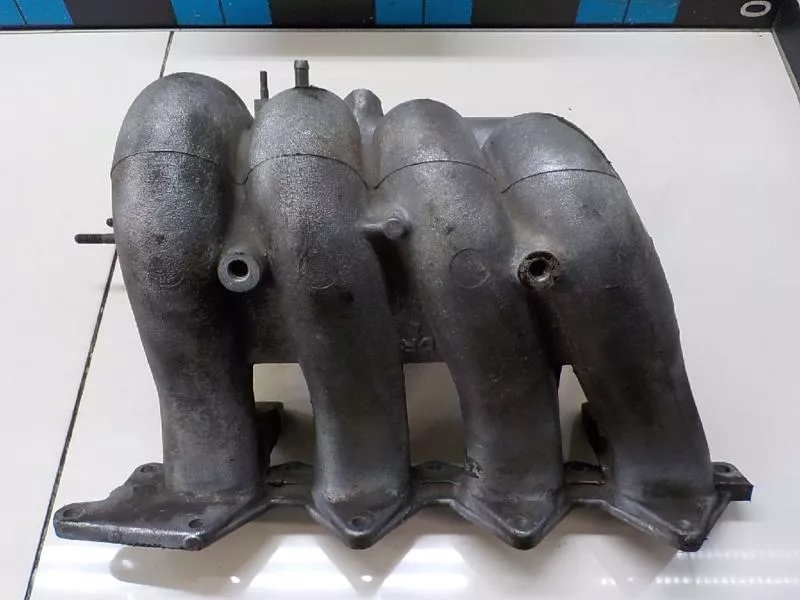 Впускной коллектор ST298826 Впускной коллектор ST298826