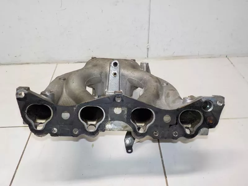 Впускной коллектор ST299505 Впускной коллектор ST299505