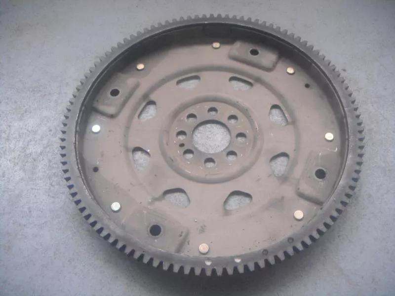 Маховик двигателя BS267373